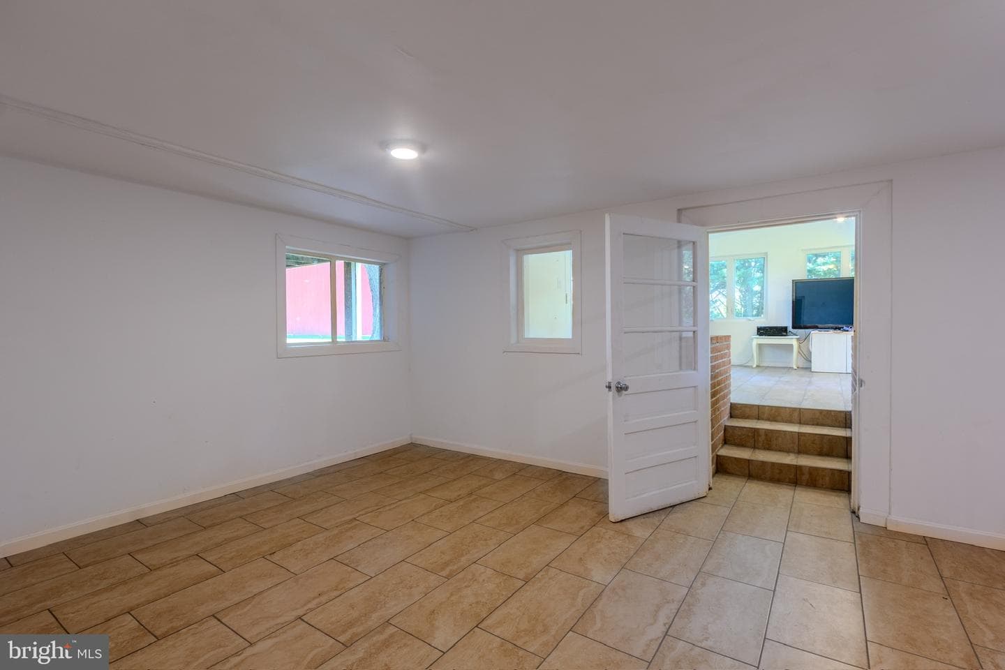 8418 Mapleville Road photo 35