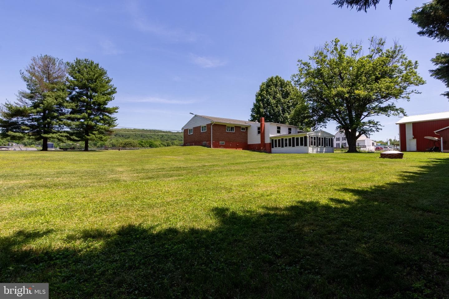 8418 Mapleville Road photo 48