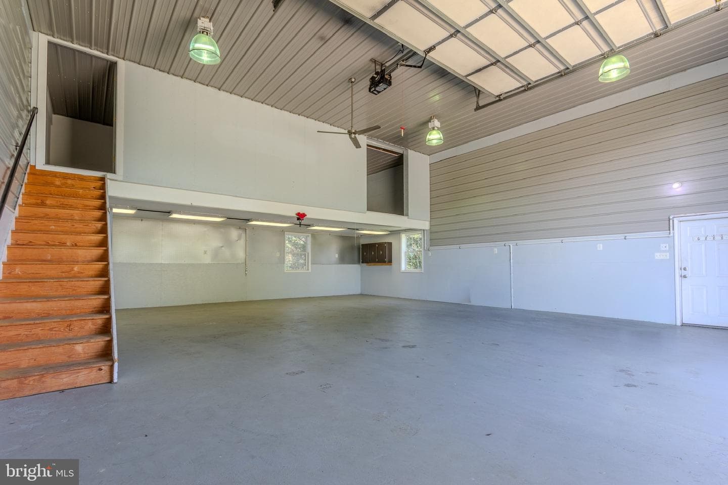 8418 Mapleville Road photo 56