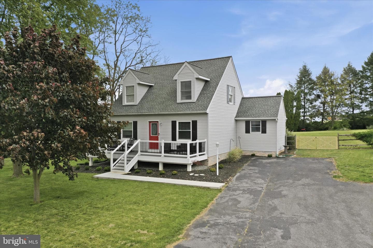 13427 Maugansville Road photo 4