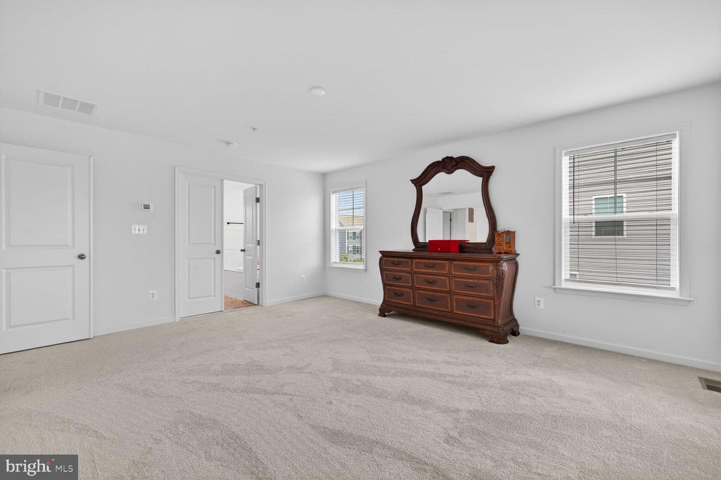 9425 Alloway Drive photo 22