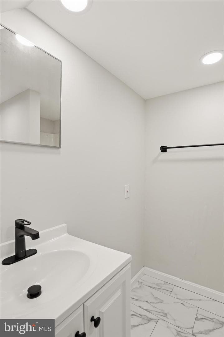 11006 Decker Avenue photo 26