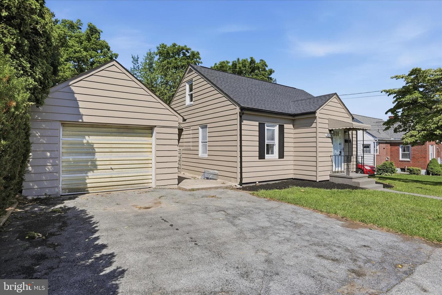 11006 Decker Avenue photo 4