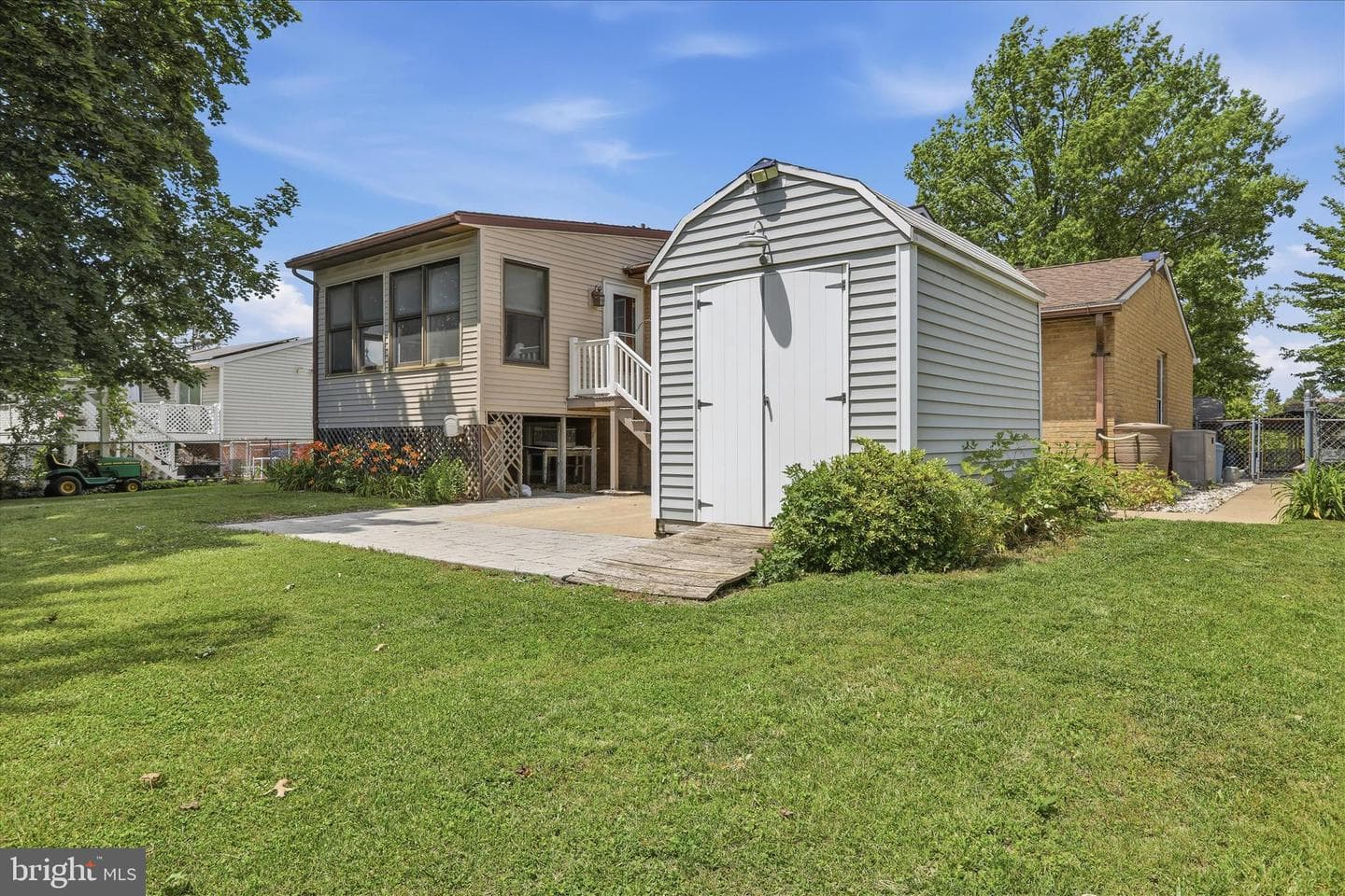 17813 Greentree Terrace photo 36