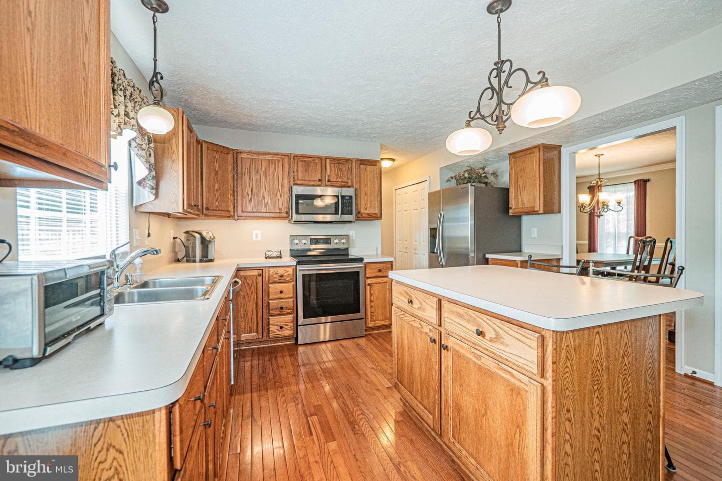 2 Redfern Place photo 16