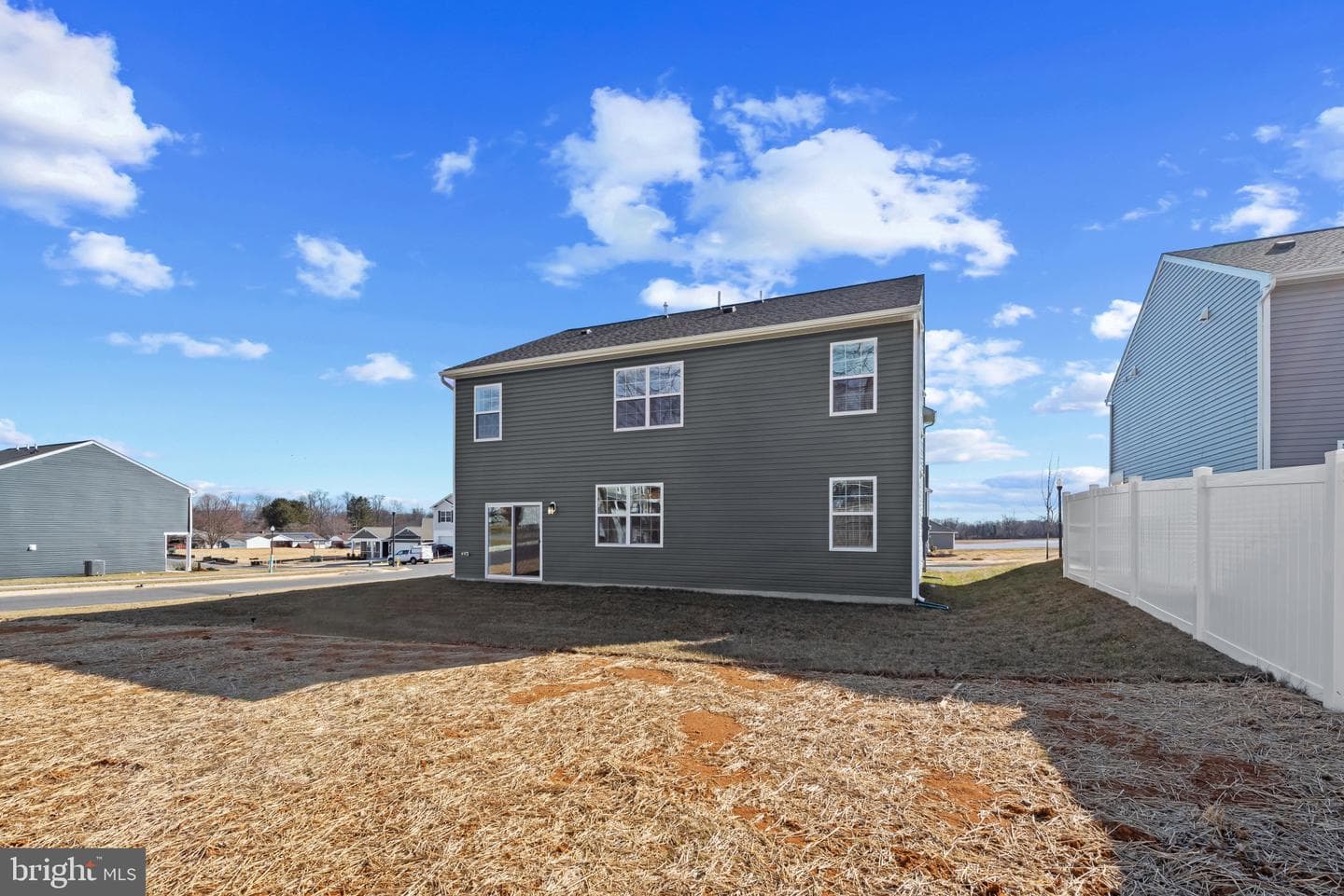 632 Armstrong Avenue photo 36