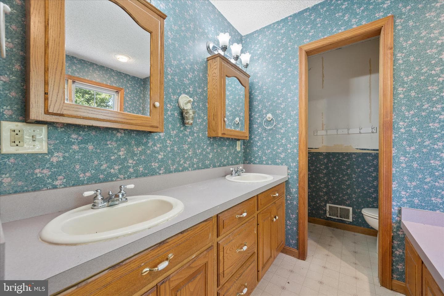8354 Mountain Laurel Road photo 19