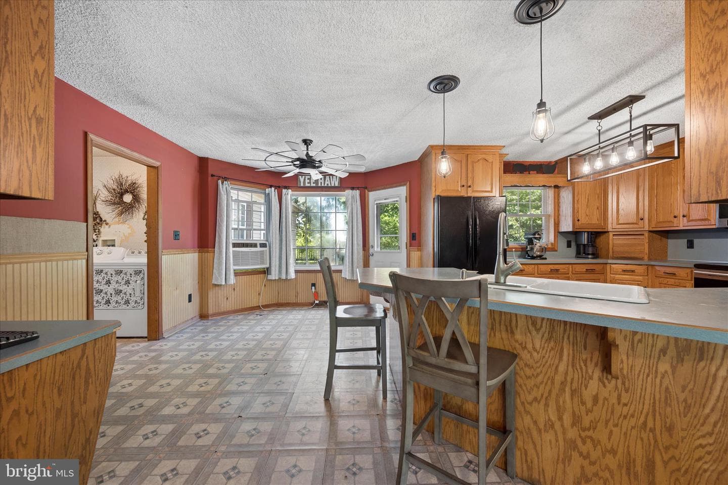 8354 Mountain Laurel Road photo 8