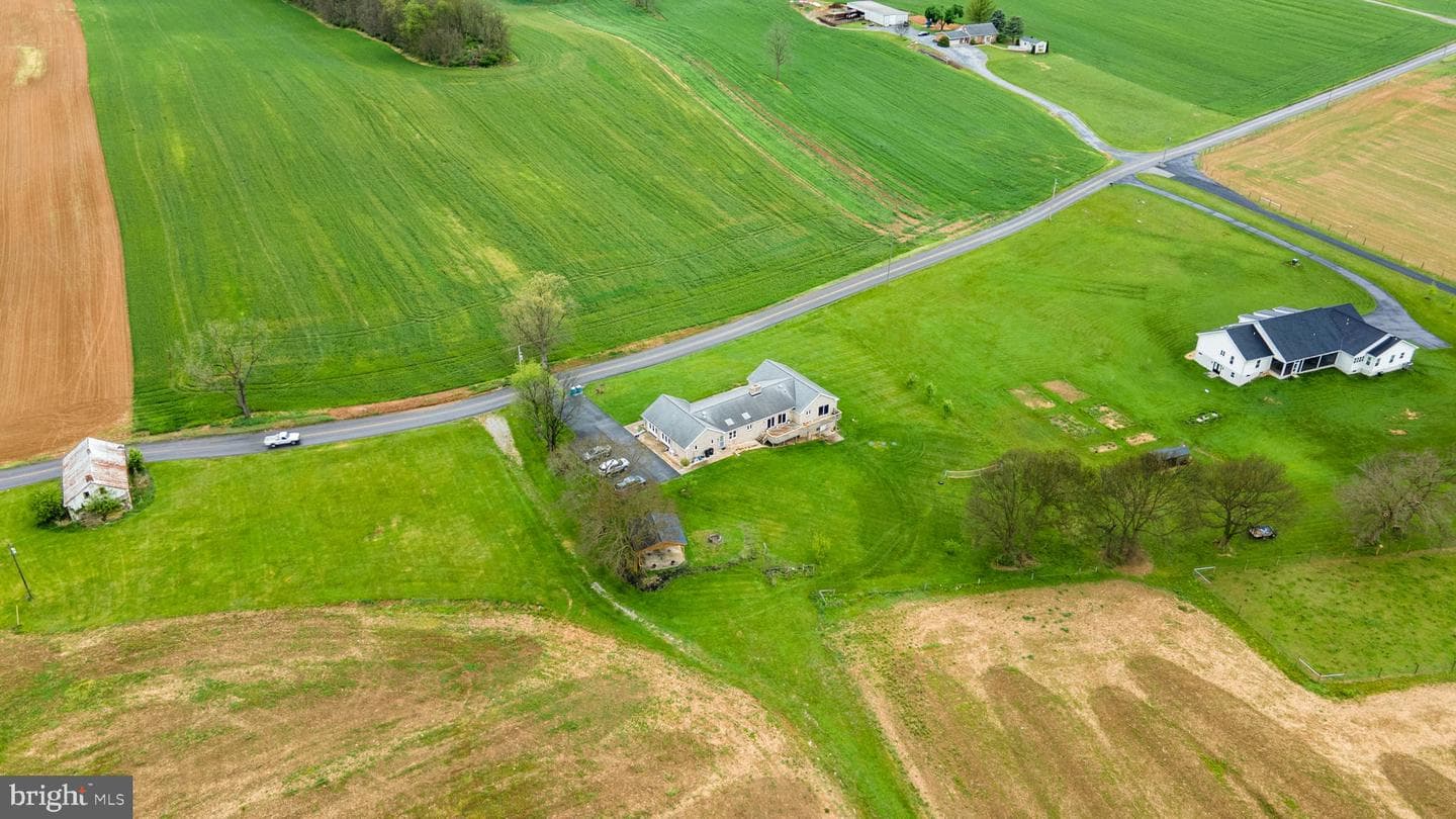 21712 Chewsville Road photo 49
