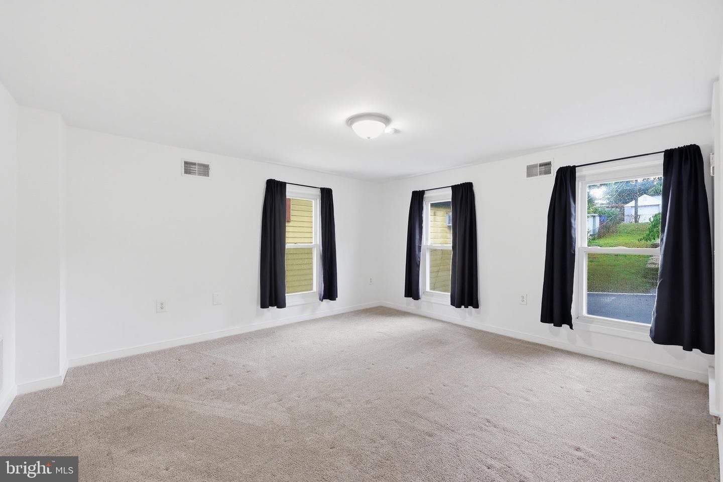 827 Chestnut Street photo 24