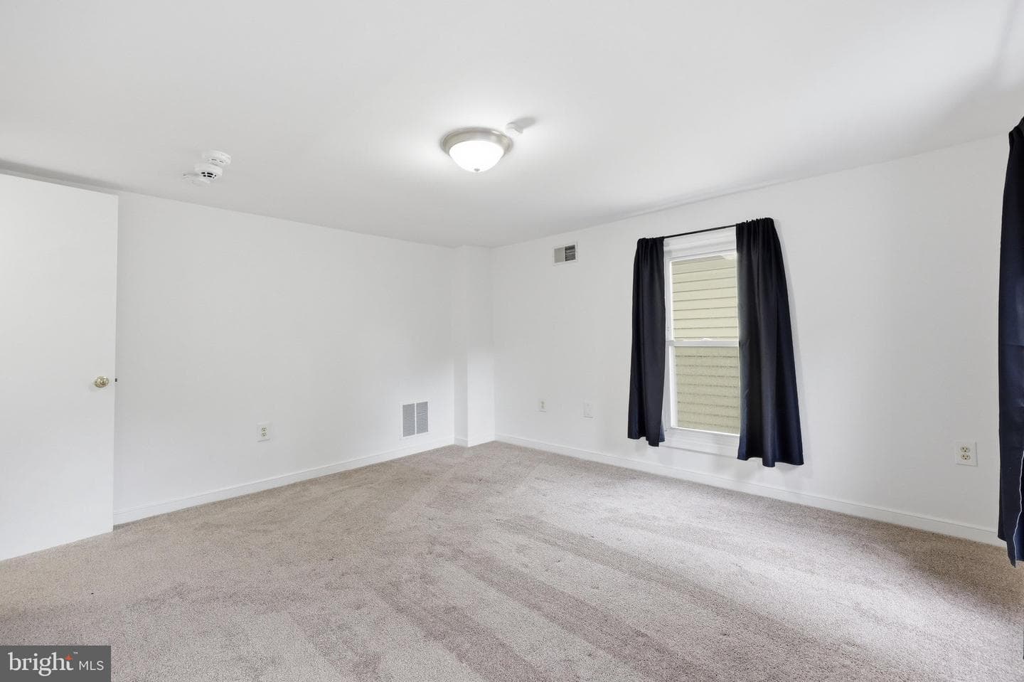 827 Chestnut Street photo 28