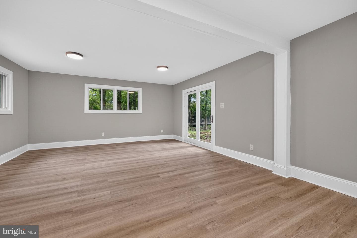 25546 Military Road photo 9