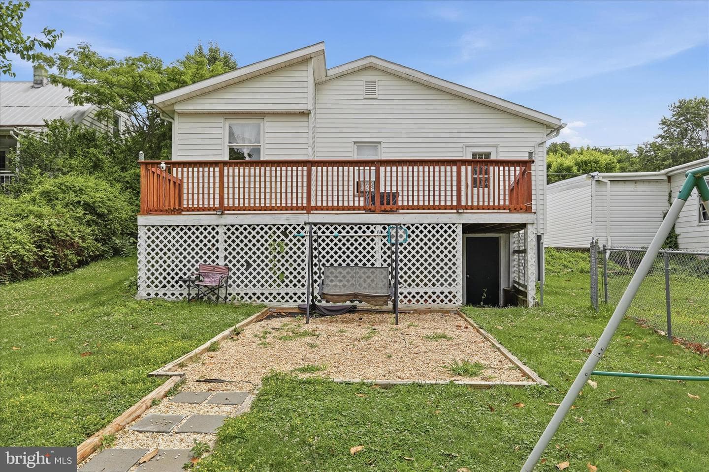 21434 Greenbrier Road photo 26