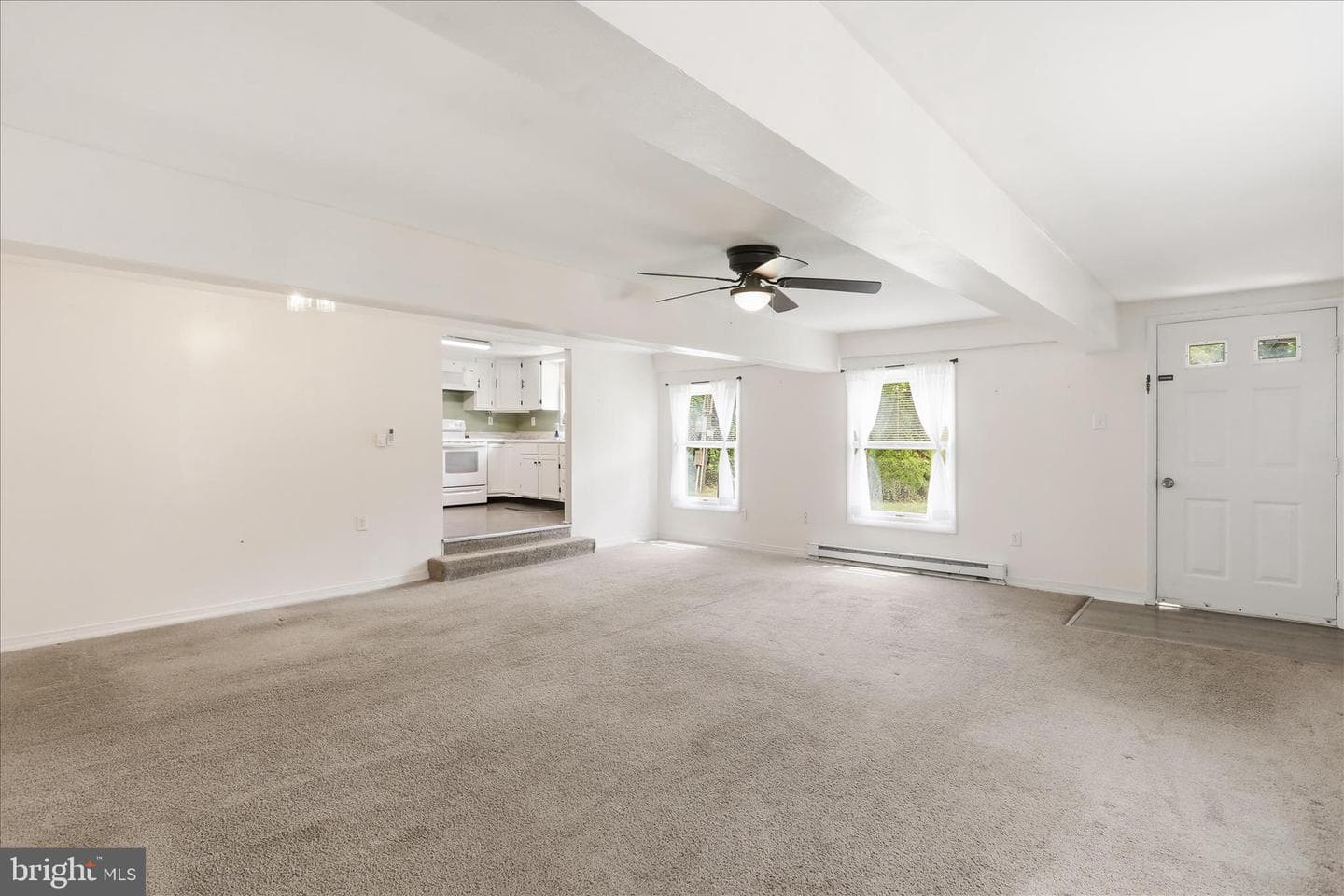 21434 Greenbrier Road photo 4