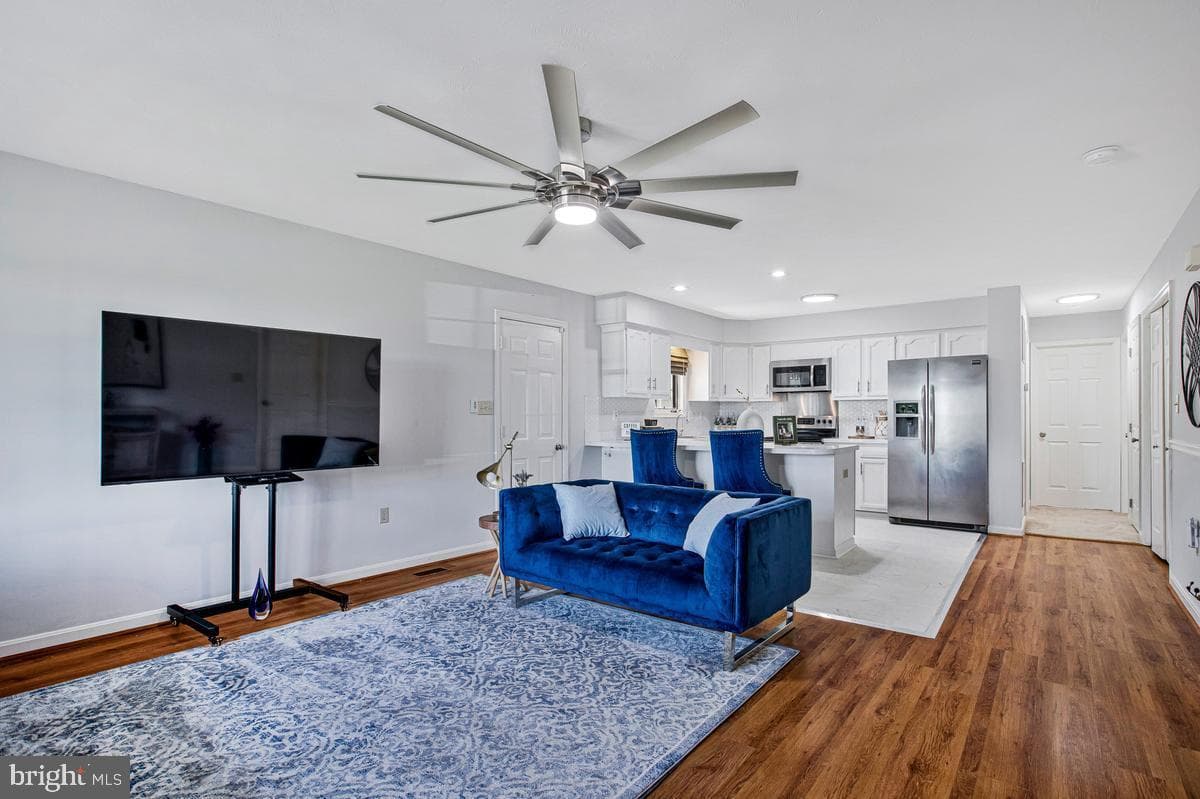 12225 W Lawn Lane photo 11