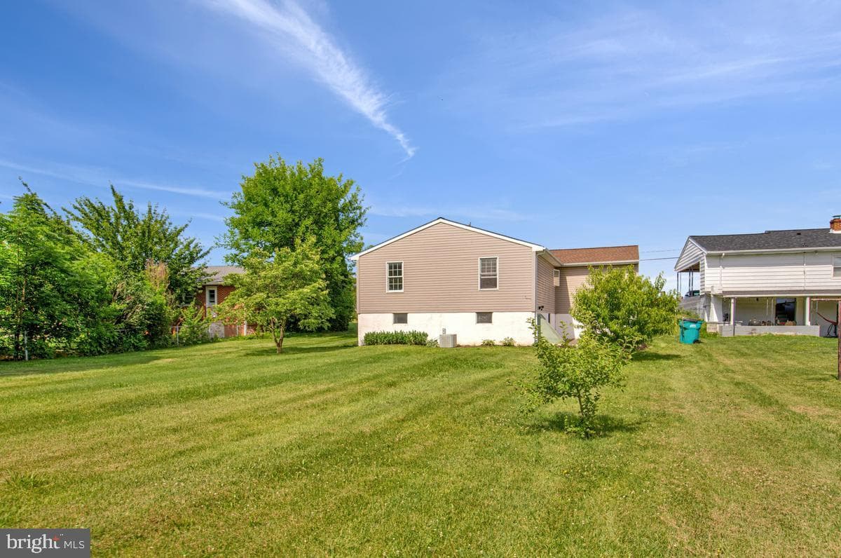 12225 W Lawn Lane photo 38
