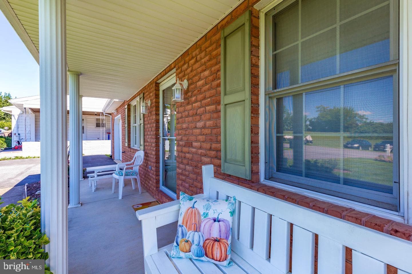 12225 W Lawn Lane photo 7
