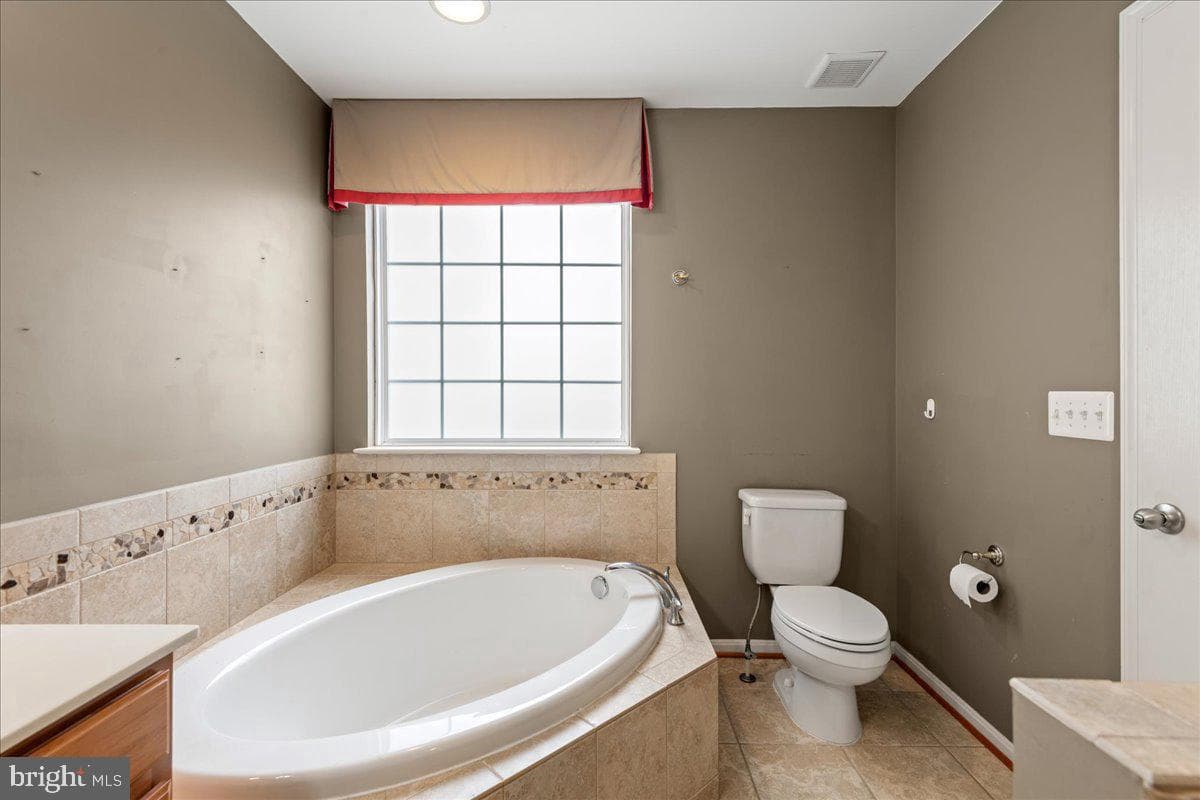 12921 Yellow Jacket Road photo 30