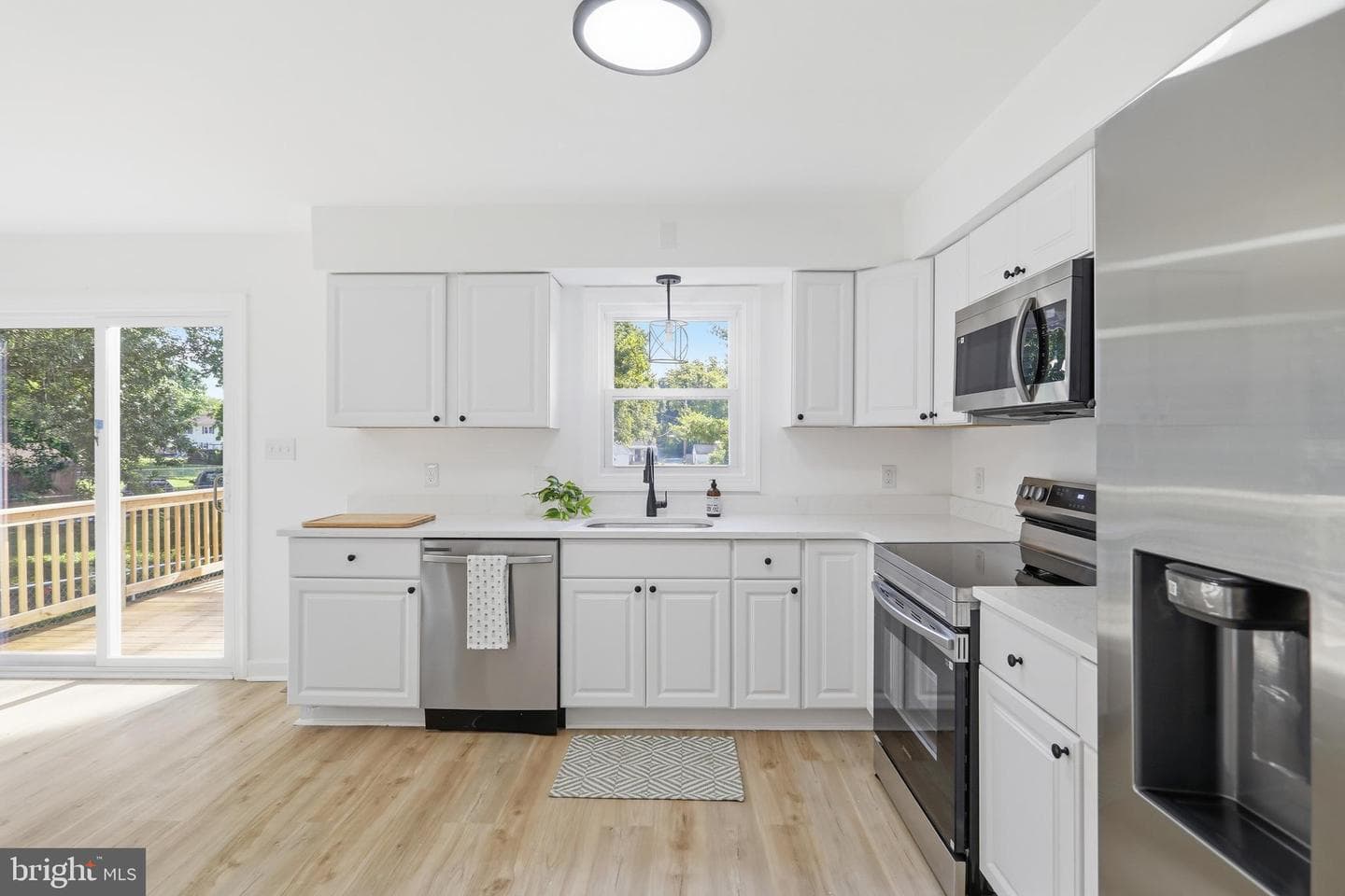 920 Linwood Road photo 13