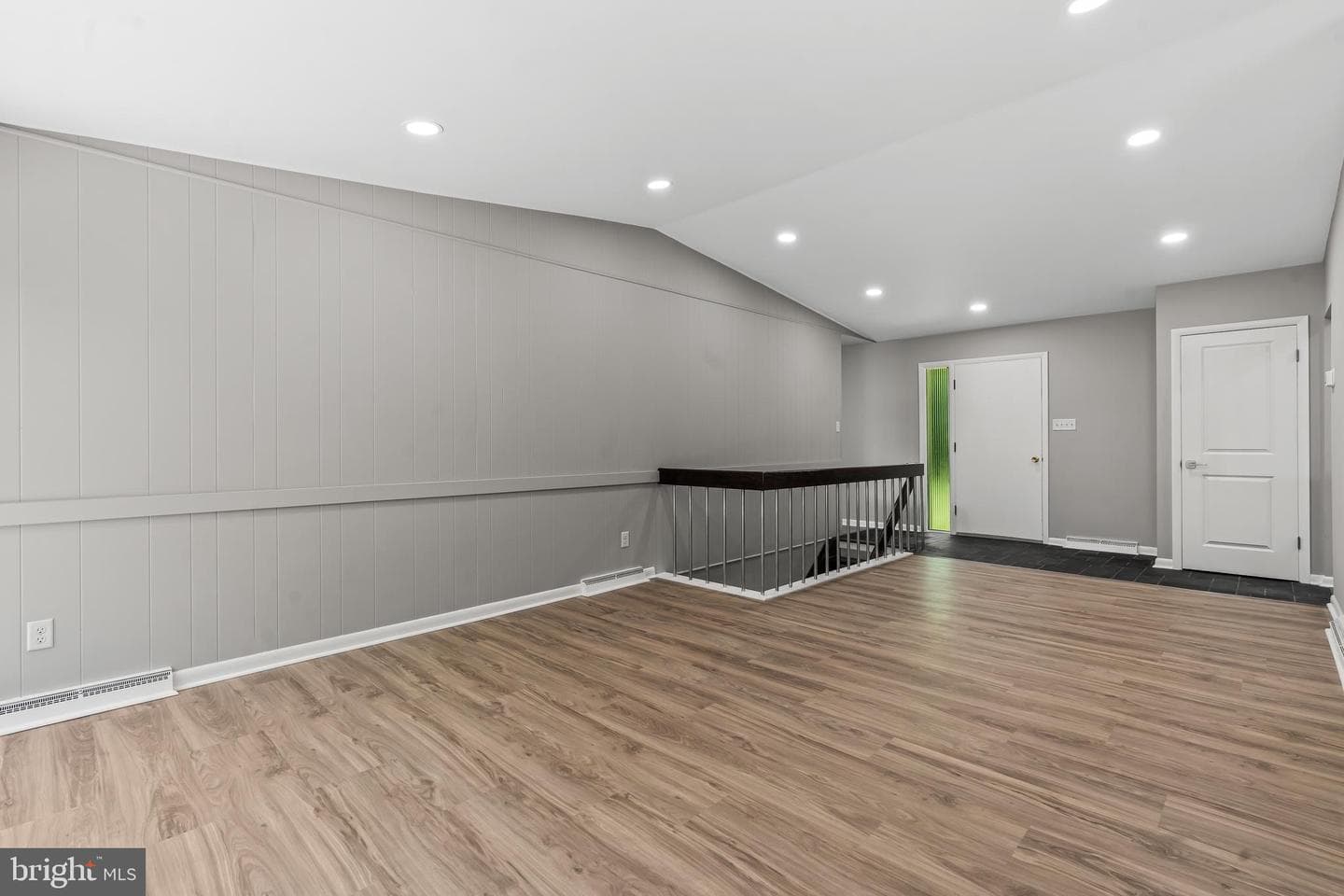 9838 Garis Shop Road photo 37