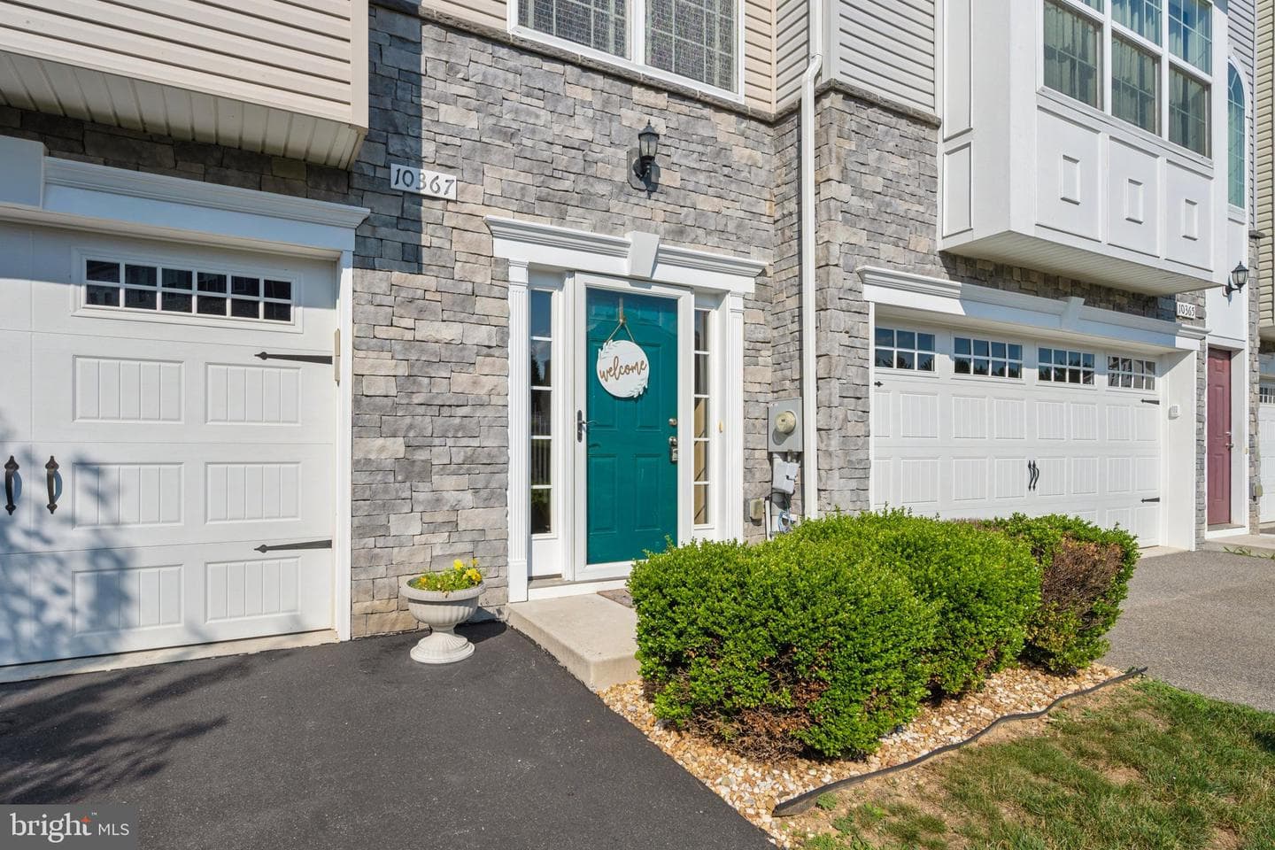 10367 Lantern Lane photo 4