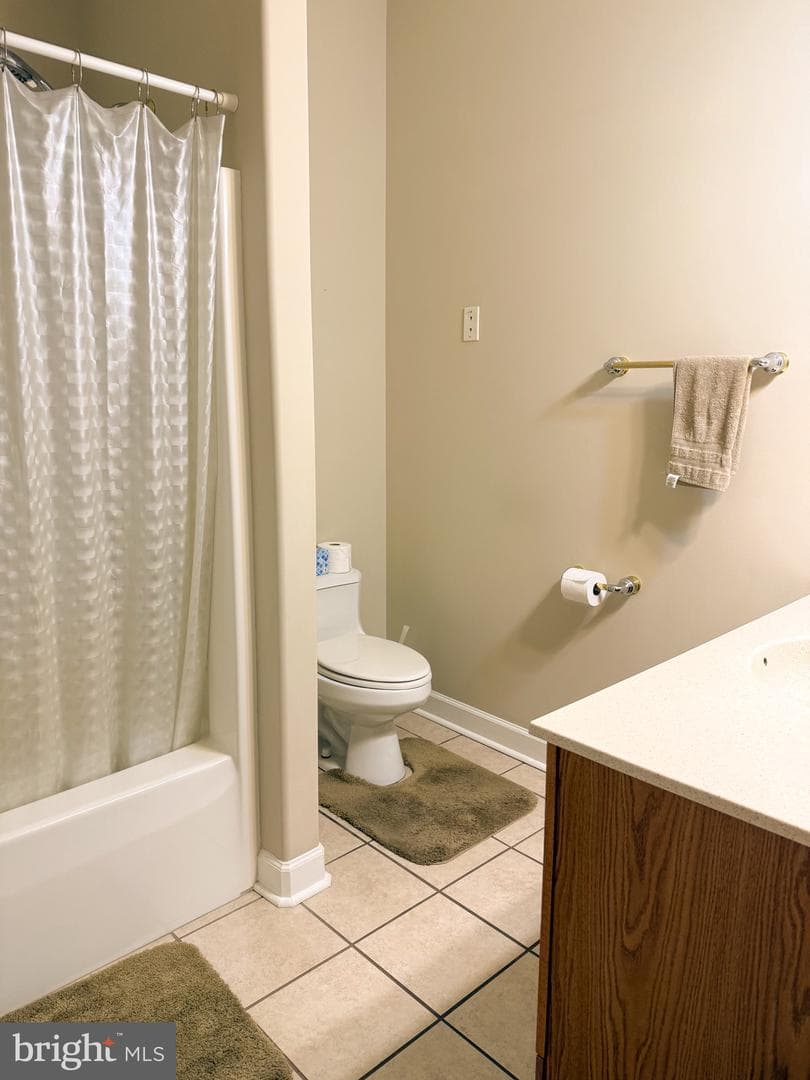18722 Fountain Terrace photo 32