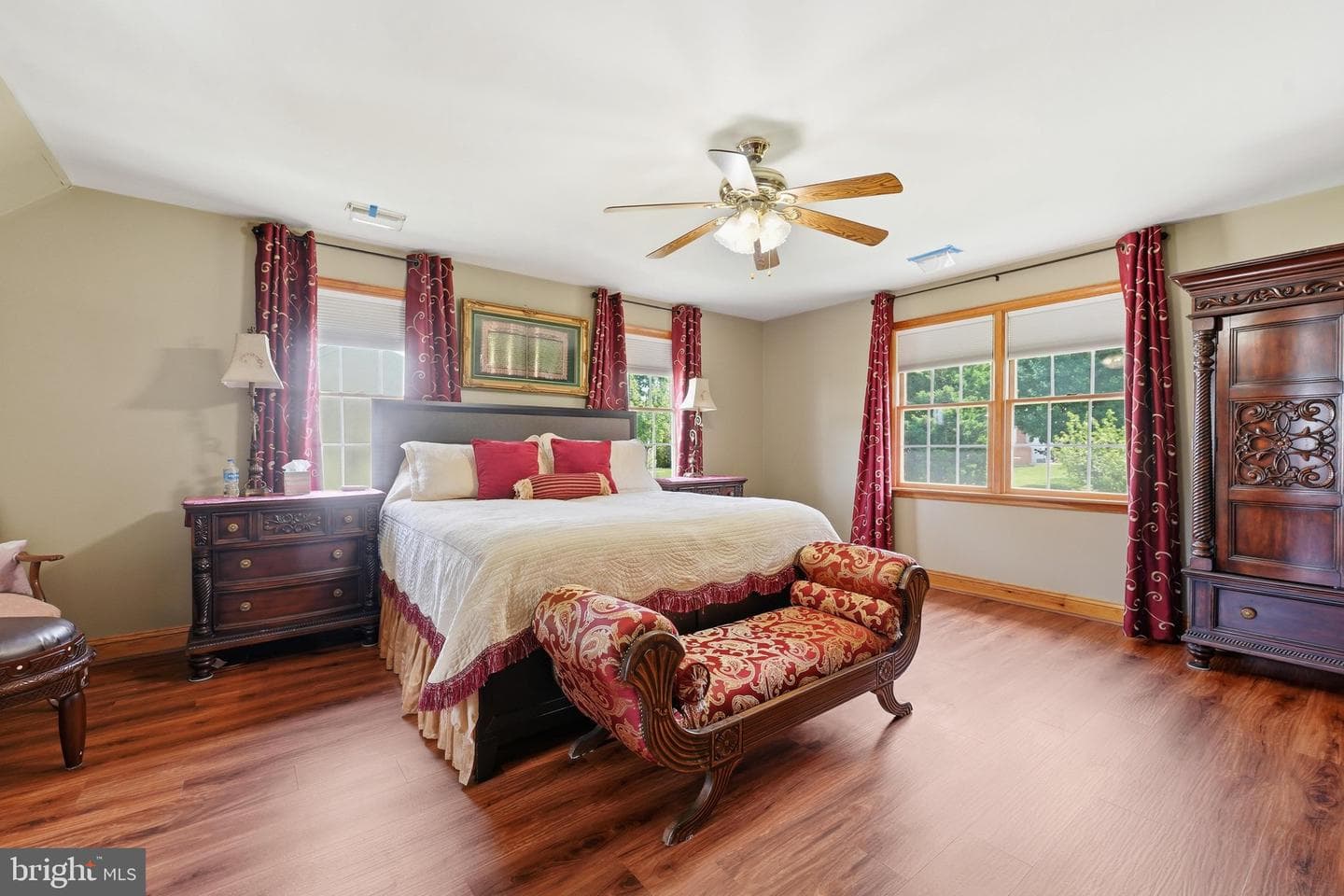 11 Thompson Court photo 21