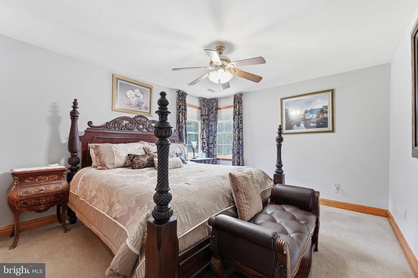 11 Thompson Court photo 26