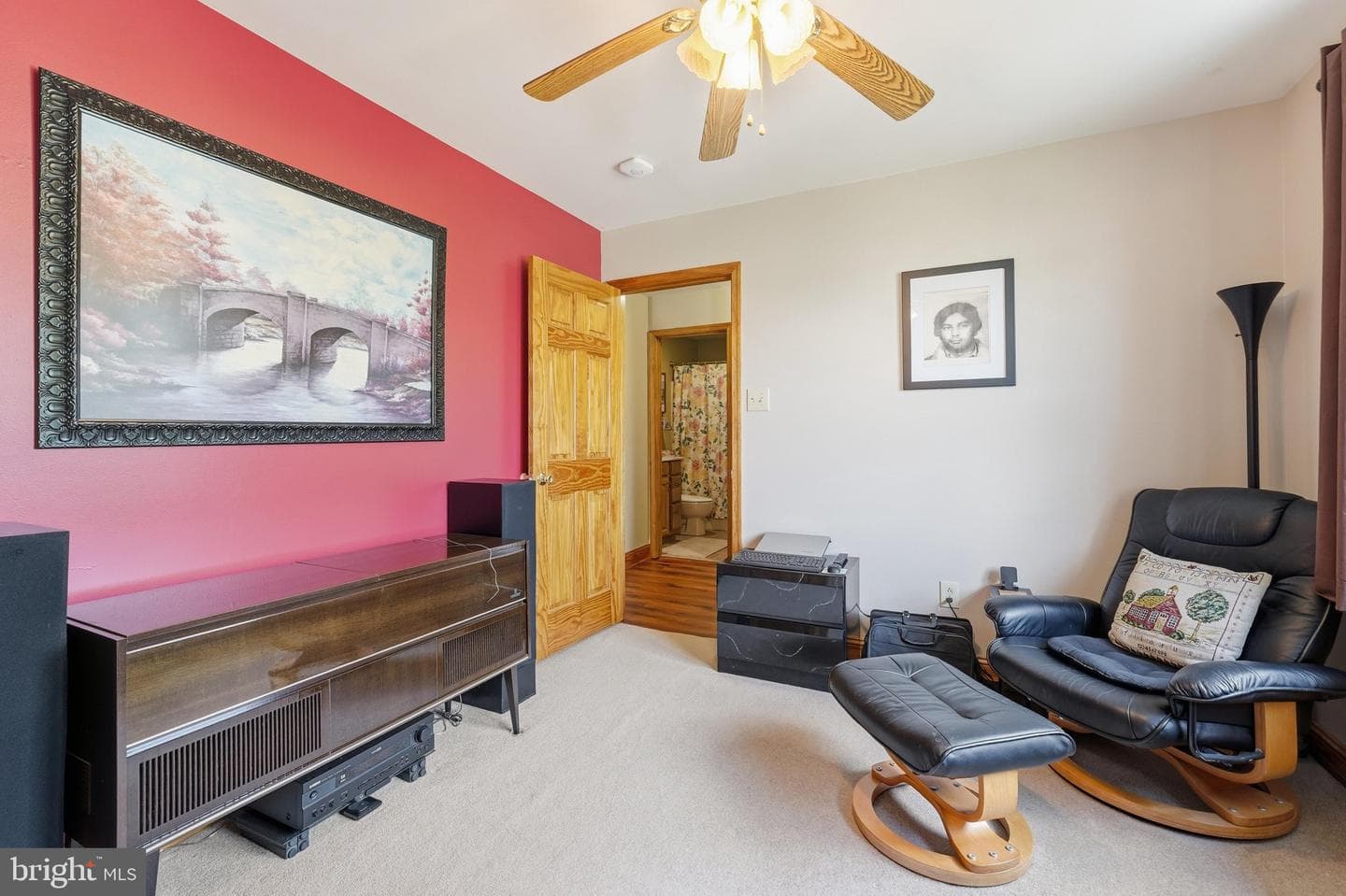 11 Thompson Court photo 30