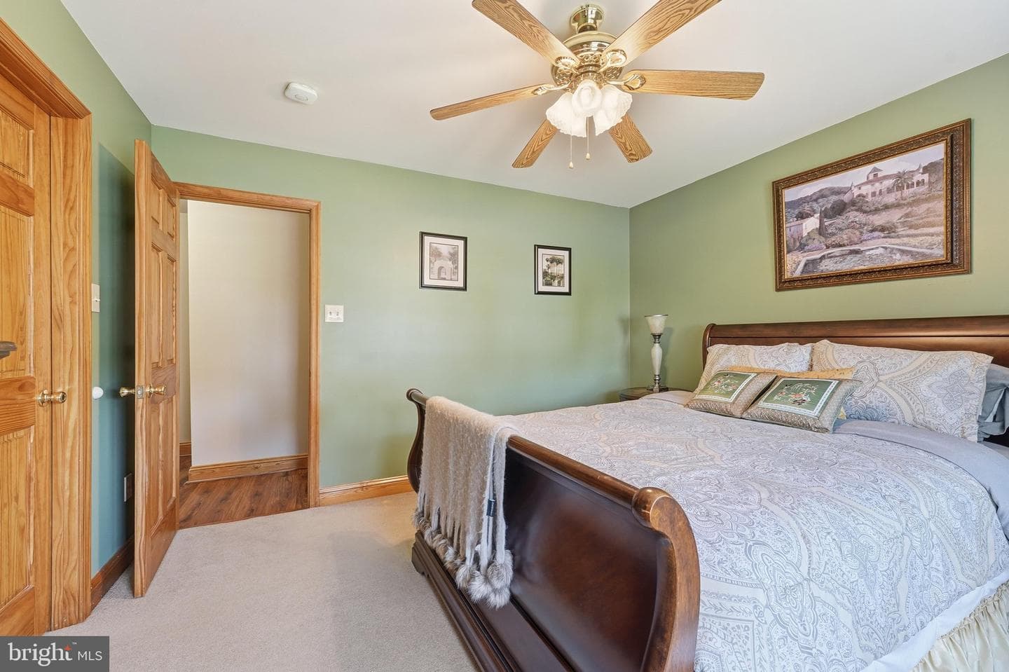 11 Thompson Court photo 32