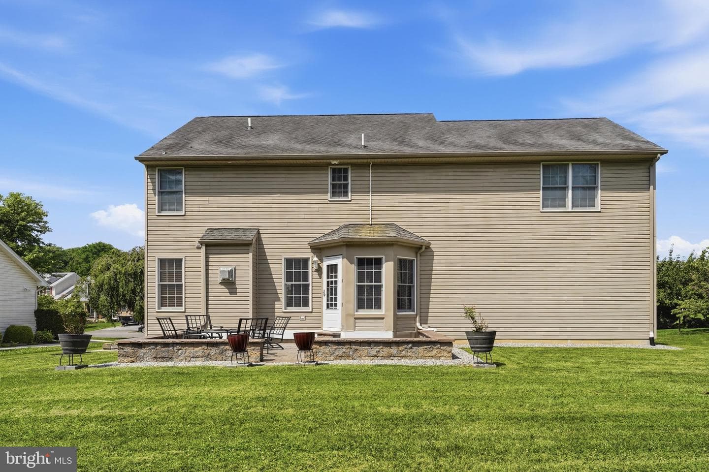 11 Thompson Court photo 40