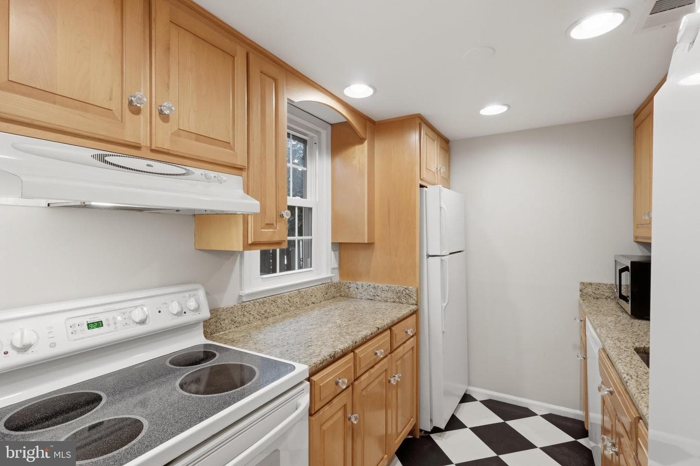 17904 Hickory Lane photo 22