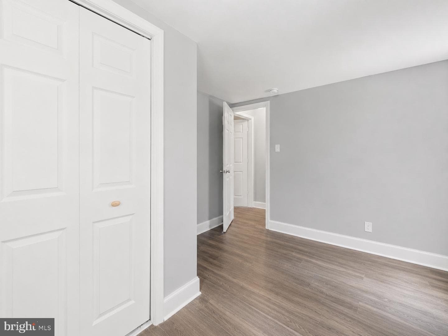 624 George Street photo 14