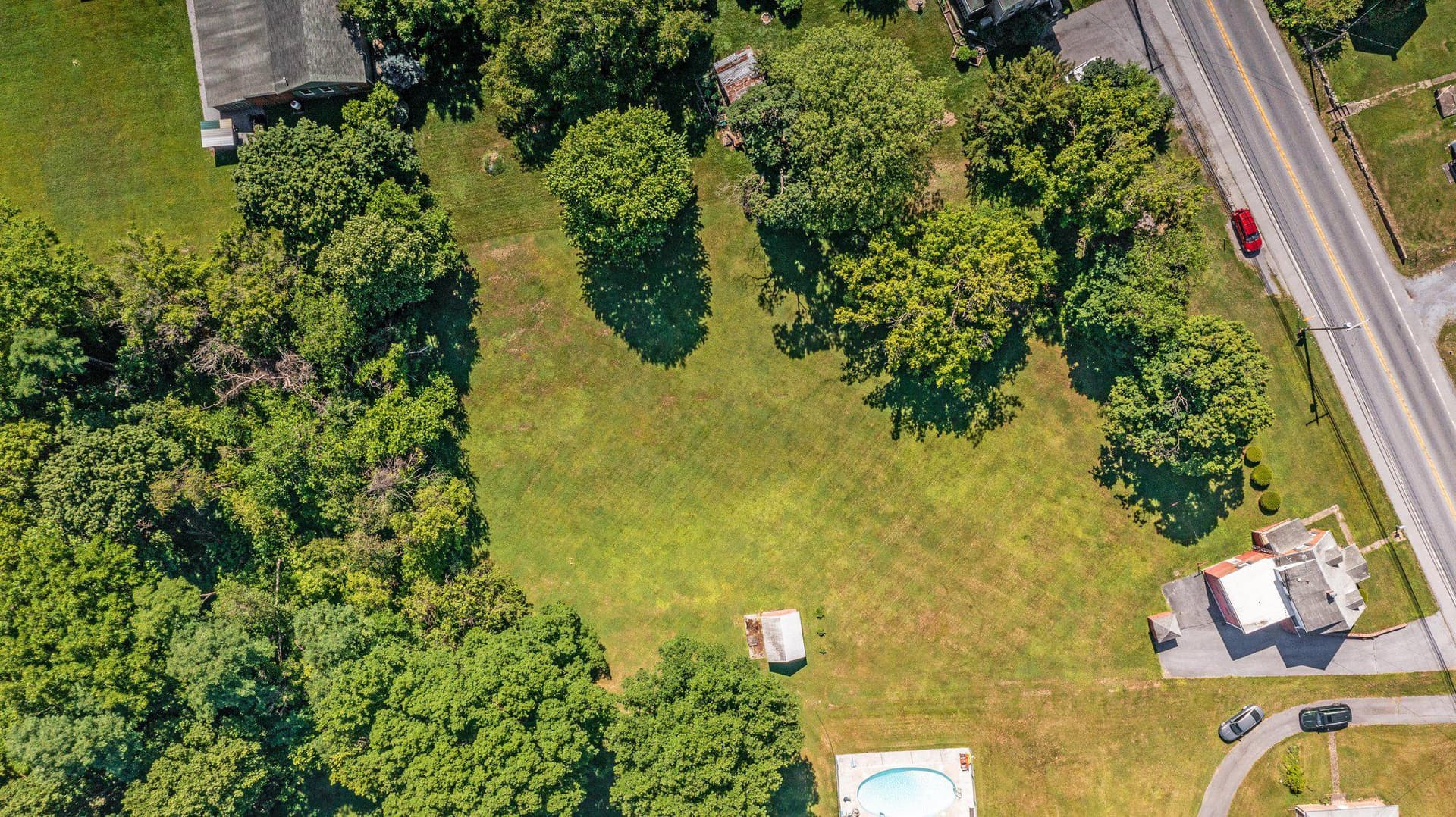 20330 Jefferson Boulevard photo 29