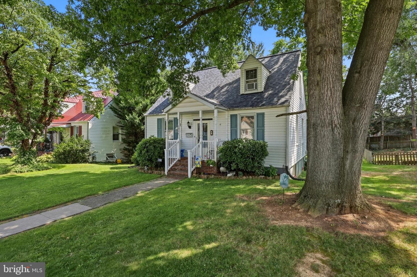 1013 Beechwood Drive photo 3