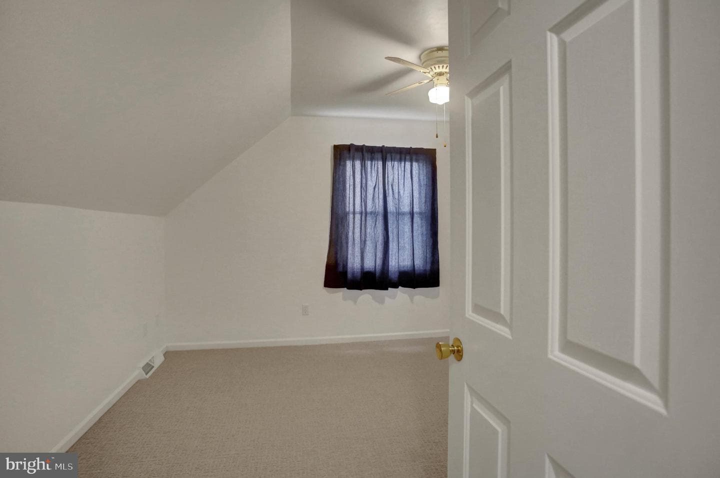 17203 Amber Drive photo 28