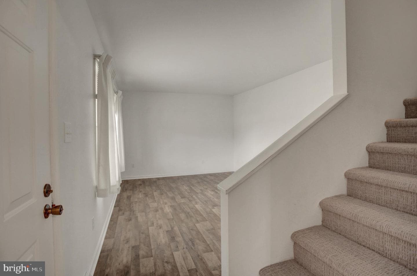 17203 Amber Drive photo 9
