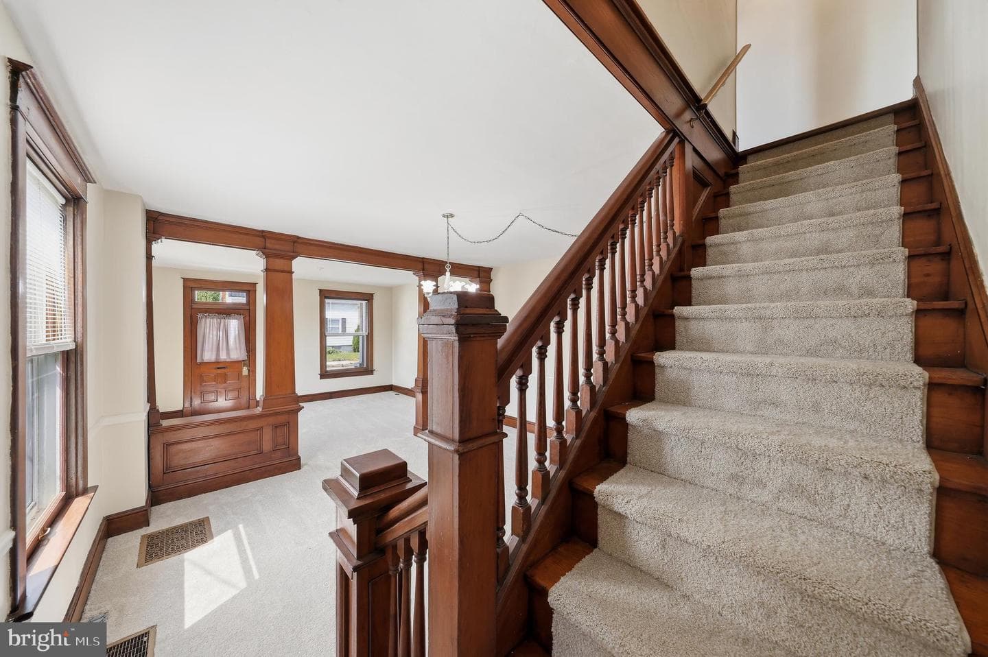 421 Jefferson Street photo 16
