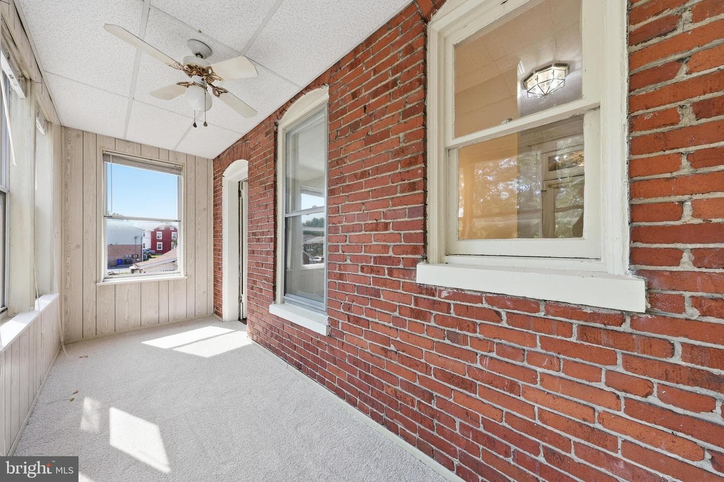 421 Jefferson Street photo 26