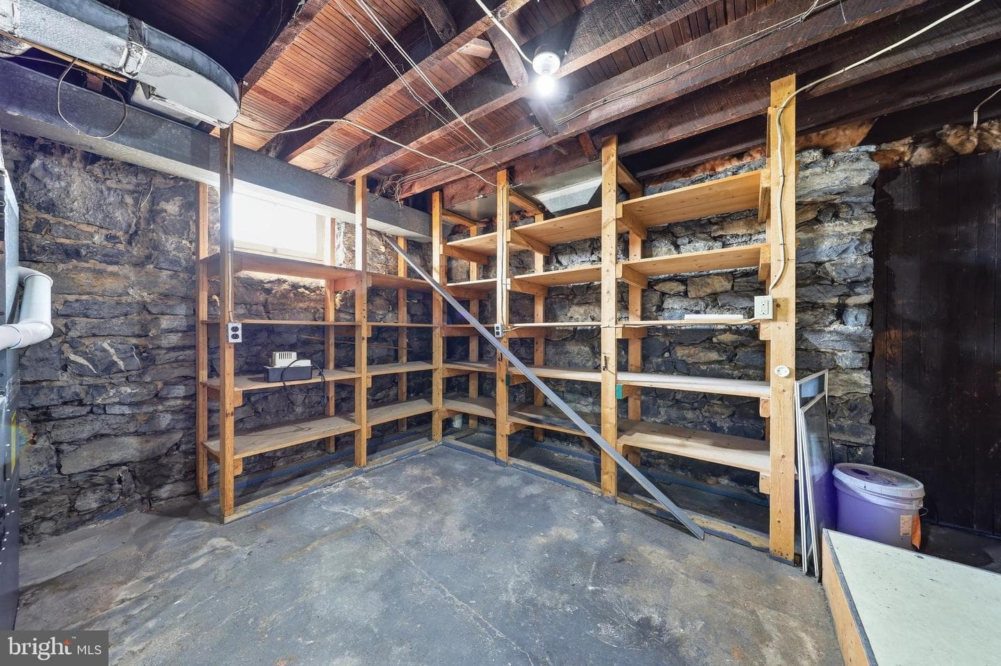 421 Jefferson Street photo 36