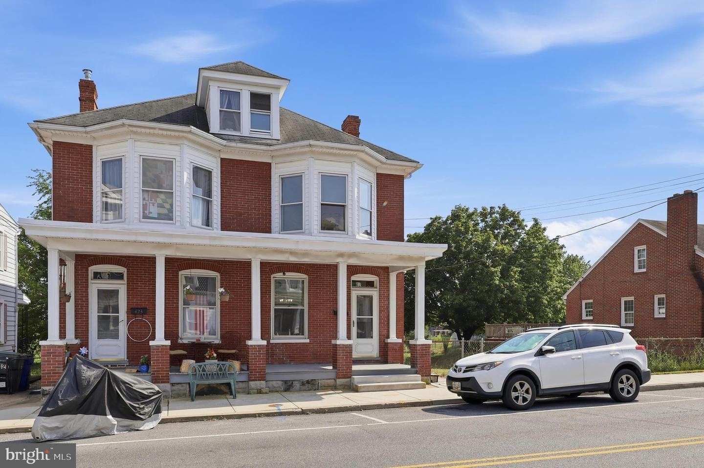 421 Jefferson Street photo 40