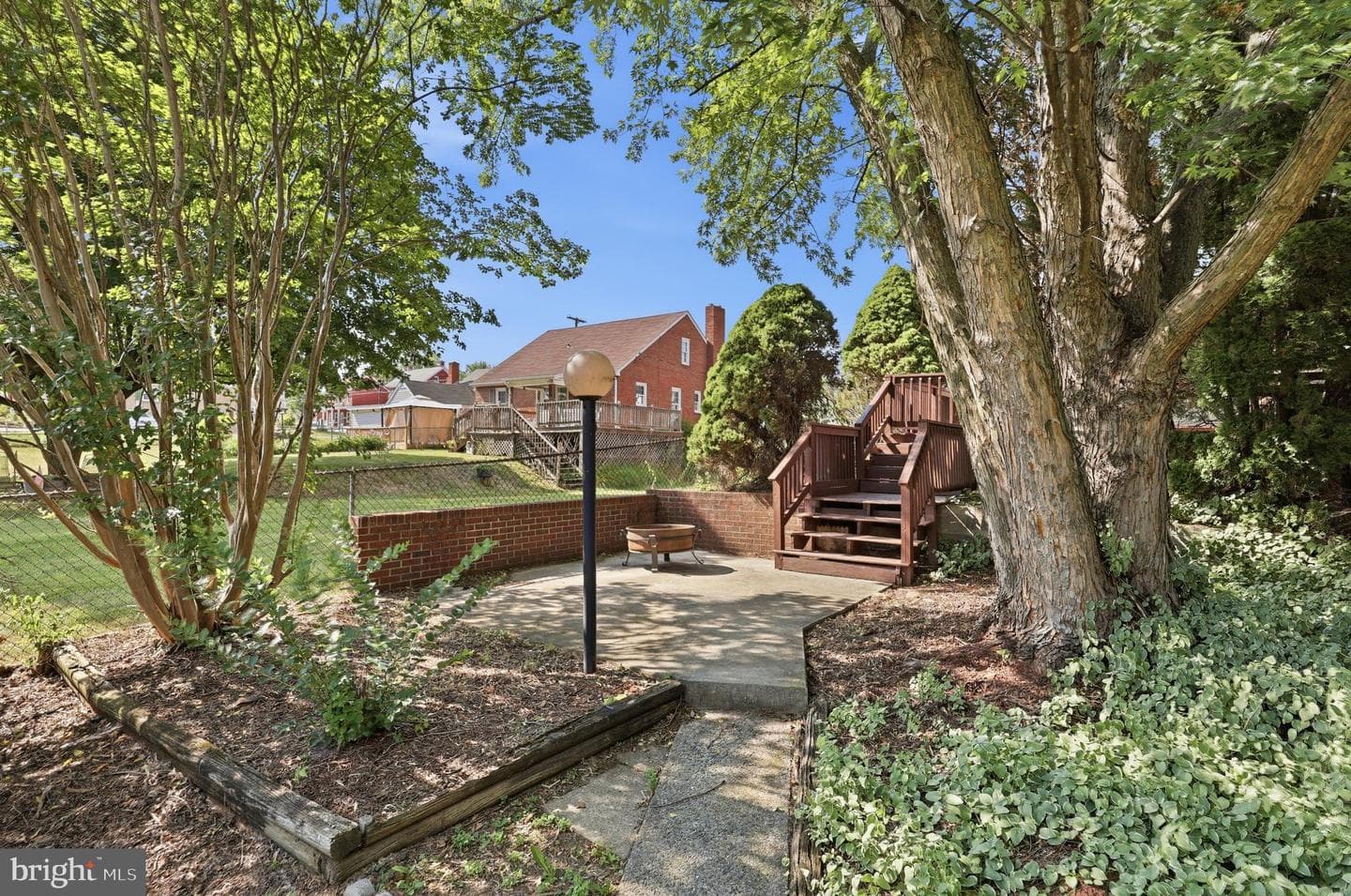 421 Jefferson Street photo 49