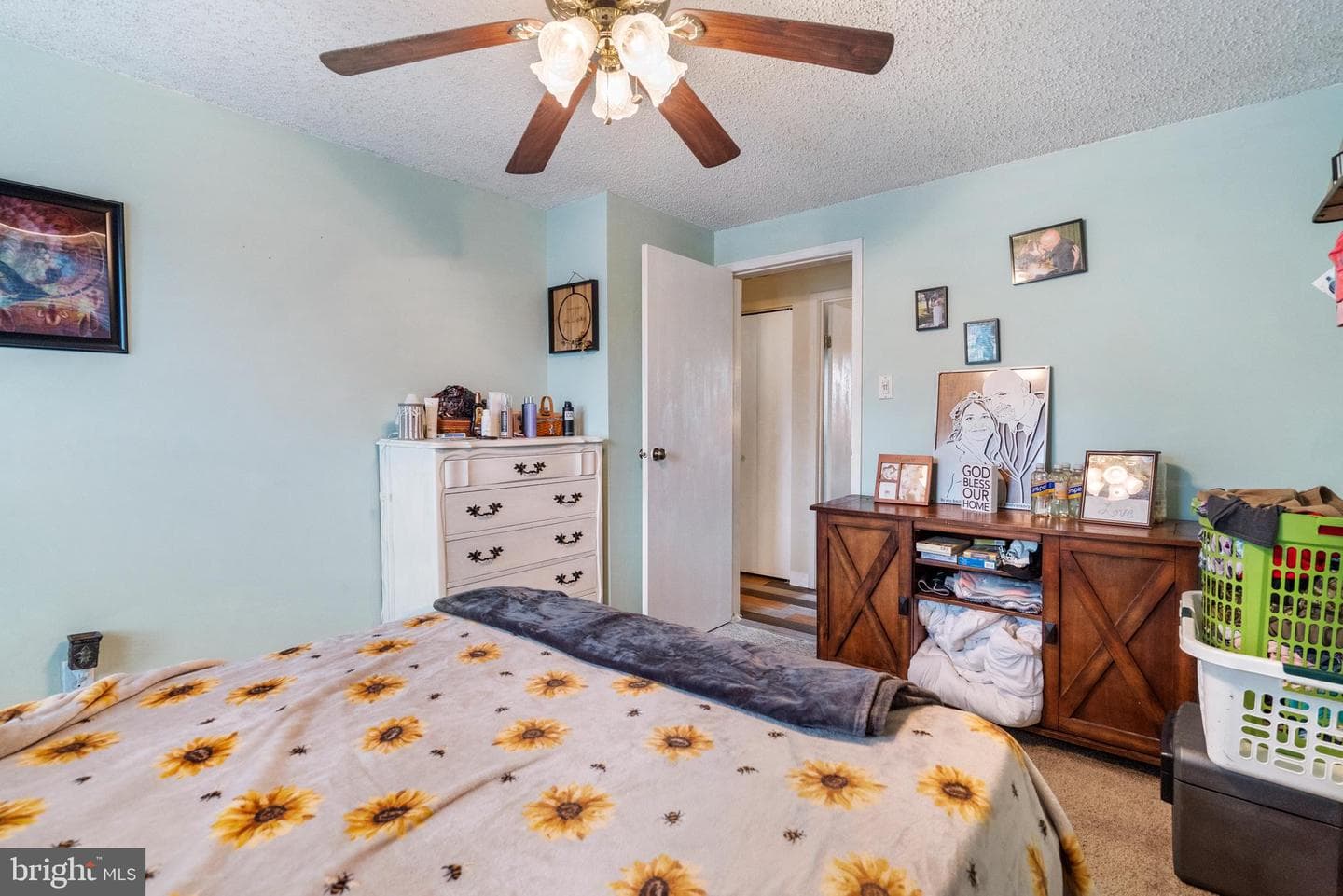246 Lily Court photo 18