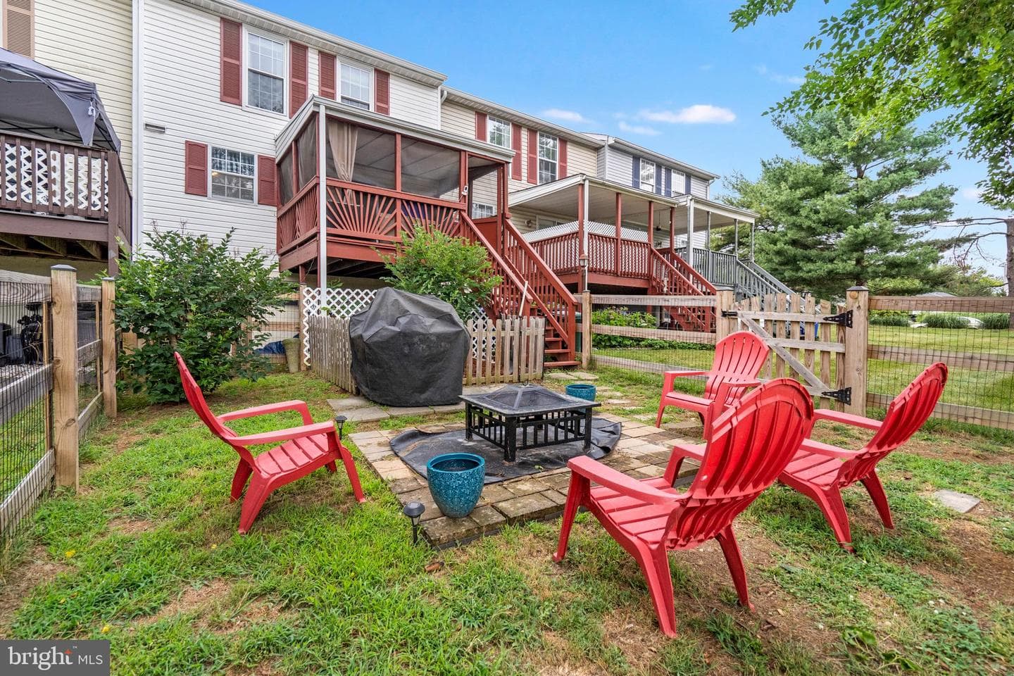 246 Lily Court photo 26