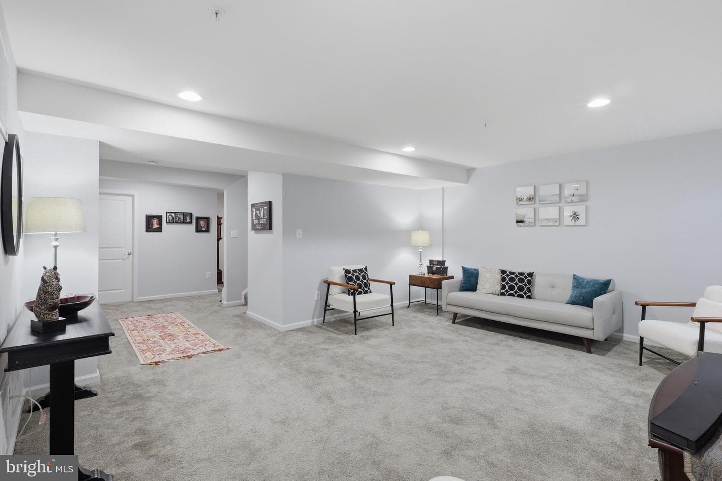 215 Monument Drive photo 33