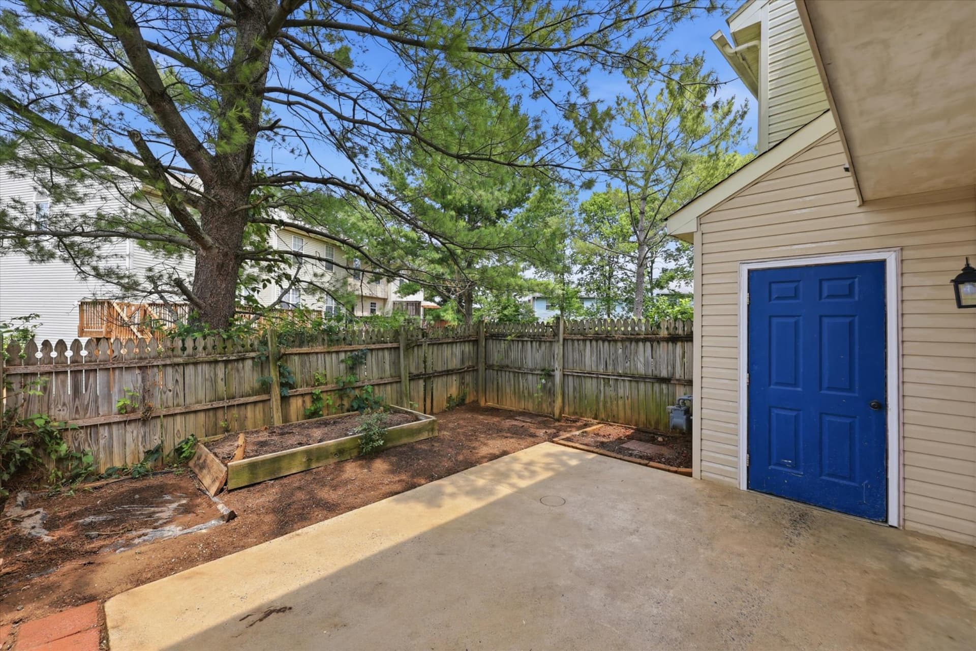 20116 Daniels Circle photo 39