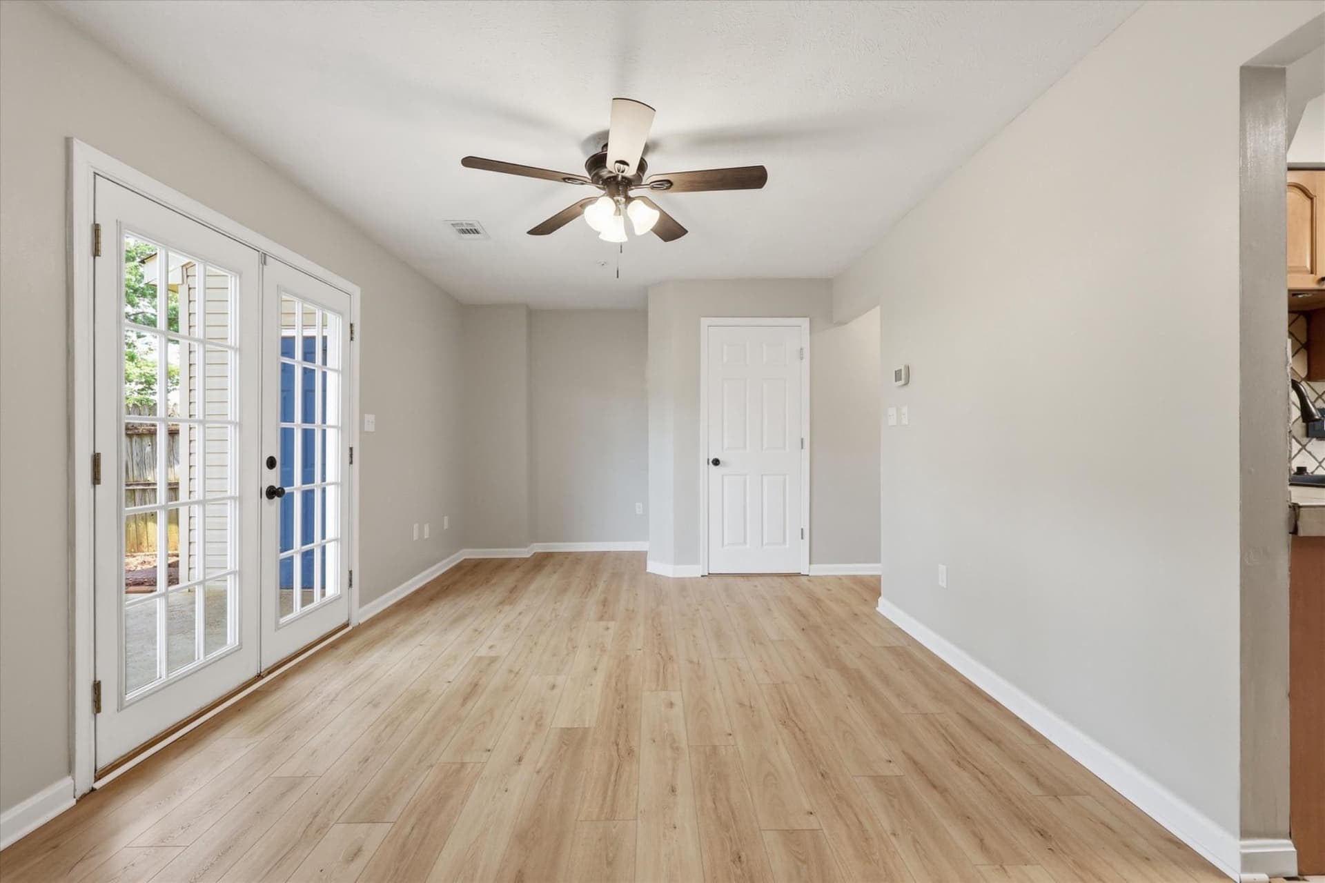 20116 Daniels Circle photo 8