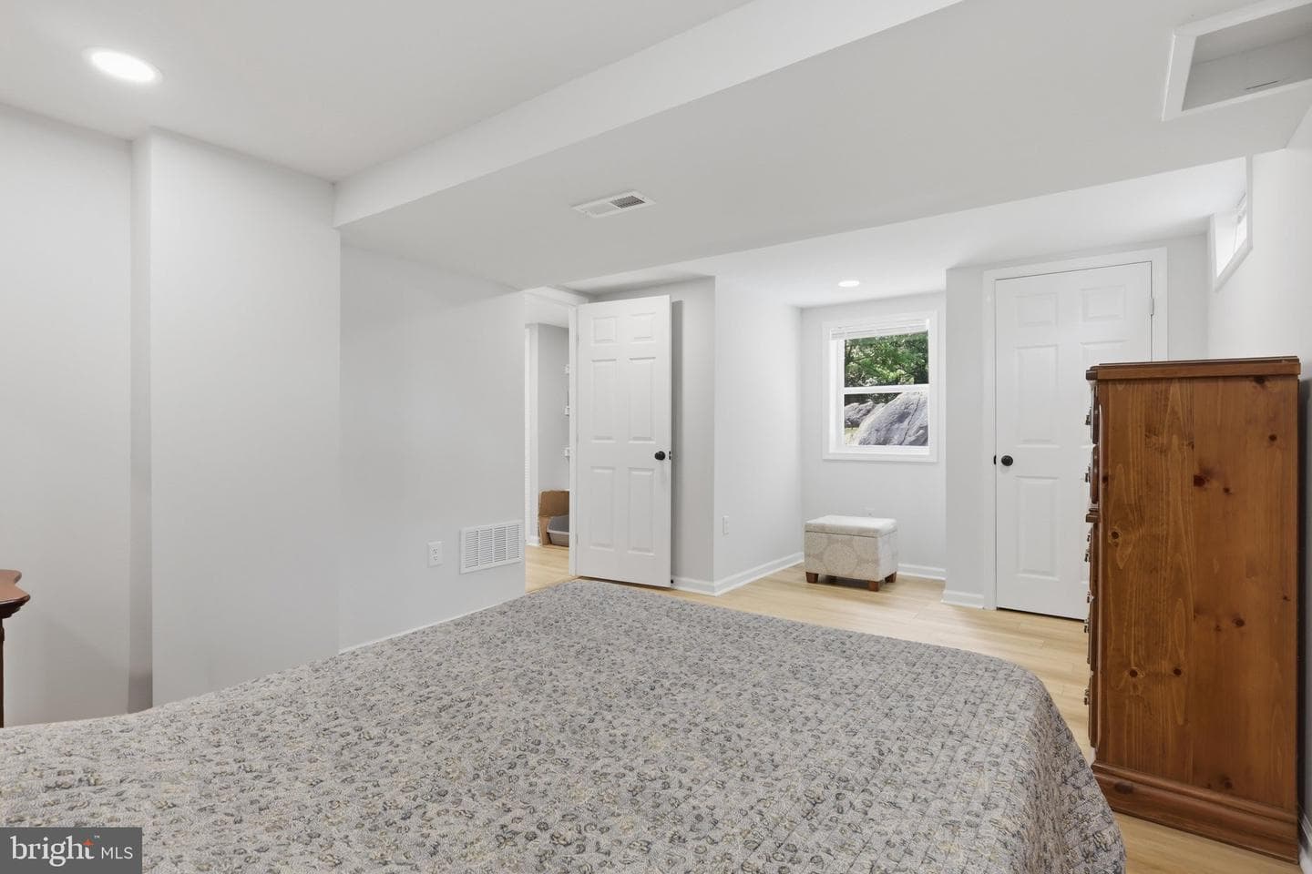 9740 Garis Shop Road photo 17