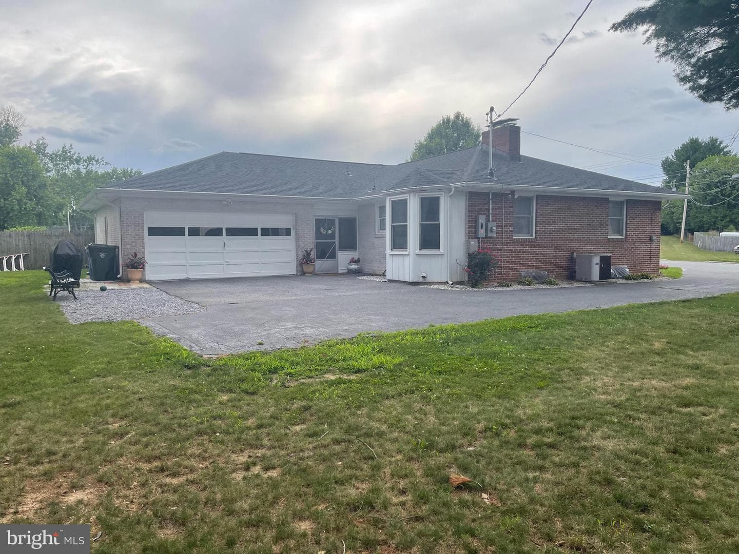 1110 Sherman Avenue photo 5