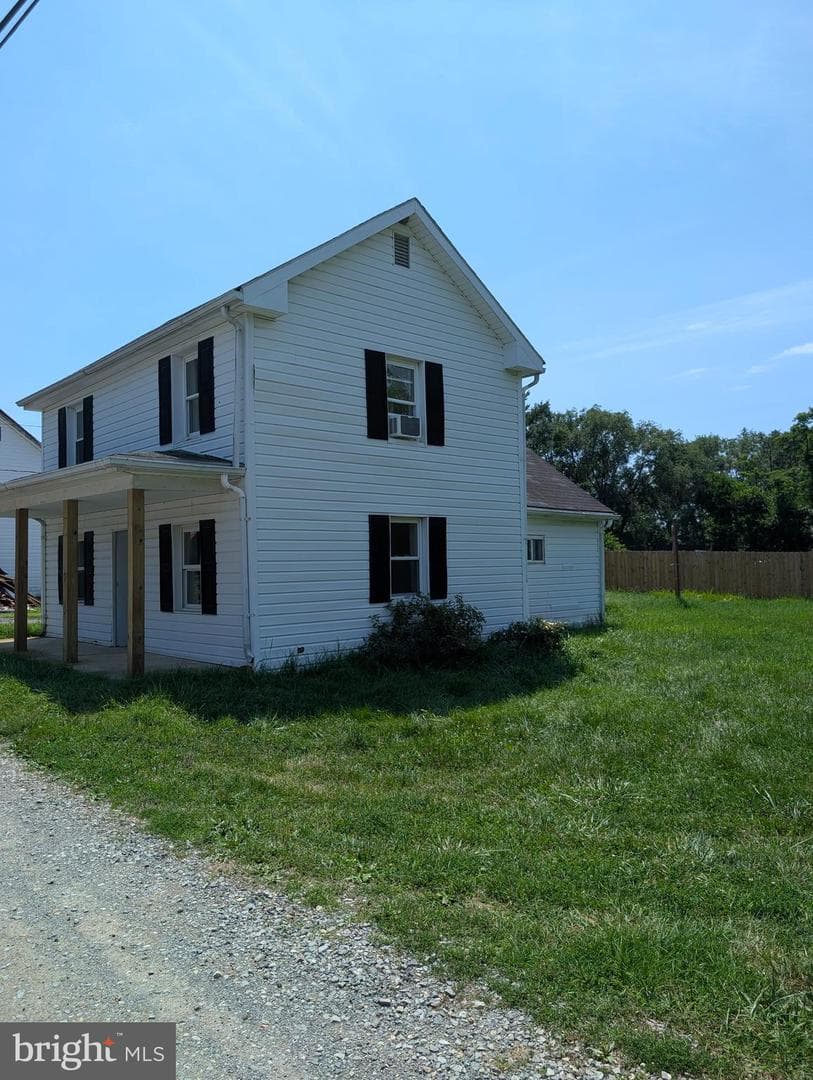 18003 Davis Lane photo 5